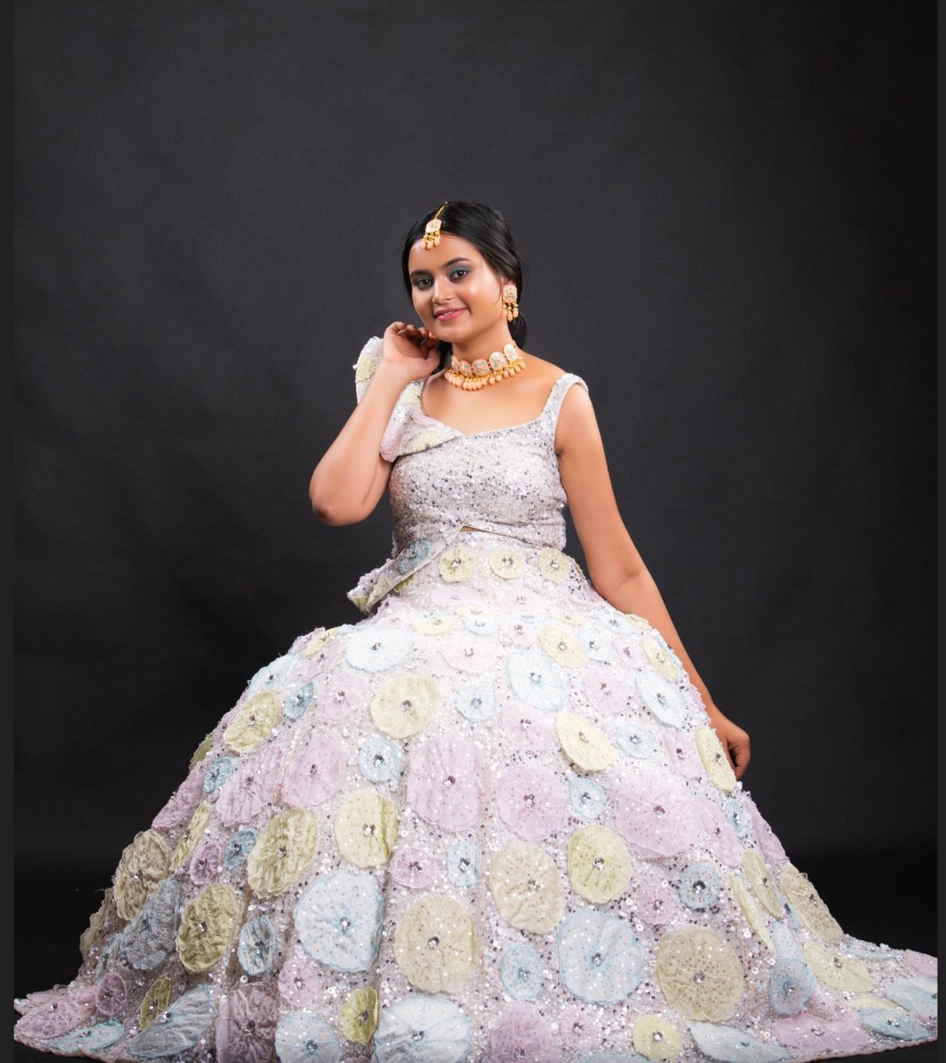 aggarwal_vaanya's tweet photo. Recent clicks  at Hyderabad. 

#beauty #actor #mumbai #indianactor #models #ADS #movies #movieshoot #Instagram #twitter #RedVelvet #designers #Audition #RAMP #actorhunt #modelhunt #topmodel #Top https://t.co/HcBK4rEQ0L