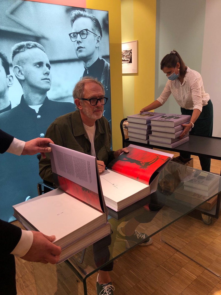 Book signing with Anton Corbijn in London

<a href="/TASCHEN/">TASCHEN</a> invites you to meet Anton Corbijn at a signing of his book.

DEPECHE MODE BY ANTON CORBIJN

Thursday, November 18
6–7 pm

12 Duke of York Square, London, SW3 4LY