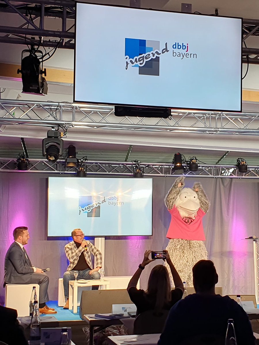 deutsche beamtenbundjugend bayern tweet media