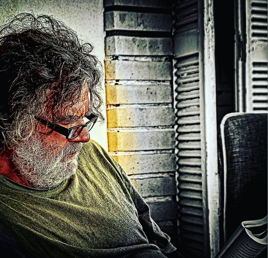 D. Física, Enginyeria de Sistemes i T. del Senyal tweet media