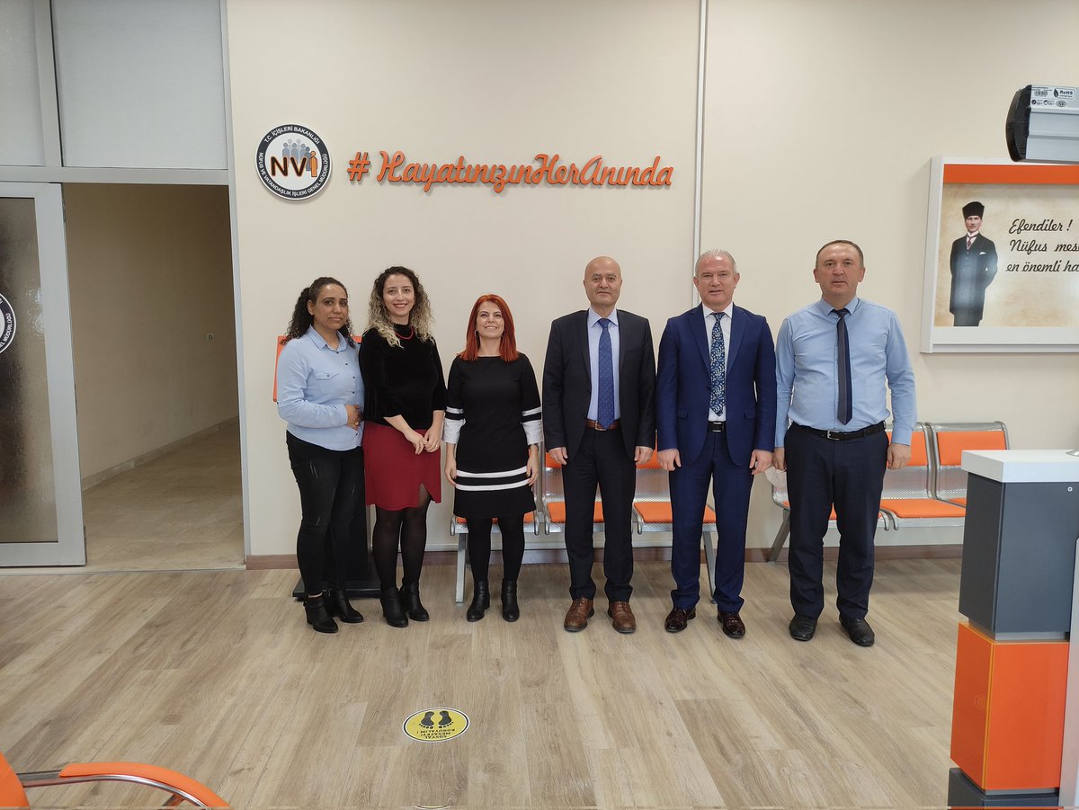 CineNufus's tweet photo. Bakanlığımız İZDES projesi kapsamında Nüfus ve Vatandaşlık İşleri Genel Müdürlüğü Şube Müdürü Yılmaz Karaca İlçe Nüfus Müdürlüğümüzü ziyaret etmişlerdir.
@TCNufus 
@sefikaygol 
@congulus
@GLN66942341 
@HarunKA50140524 https://t.co/j8y1llpsck