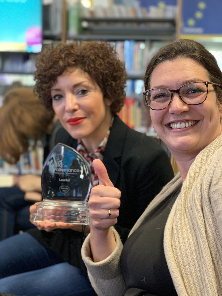 AllianceEmploi1's tweet photo. La team @AllianceEmploi1 est très fière d’avoir remporté sa catégorie Groupements d’Employeurs et Agences d’intérim aux #Pépites2021 de l’alternance ! Une récompense pour un engagement fort et quotidien 👏💪🏼merci à @Ecol_Entreprise et à son jury https://t.co/ltwyjewmnR