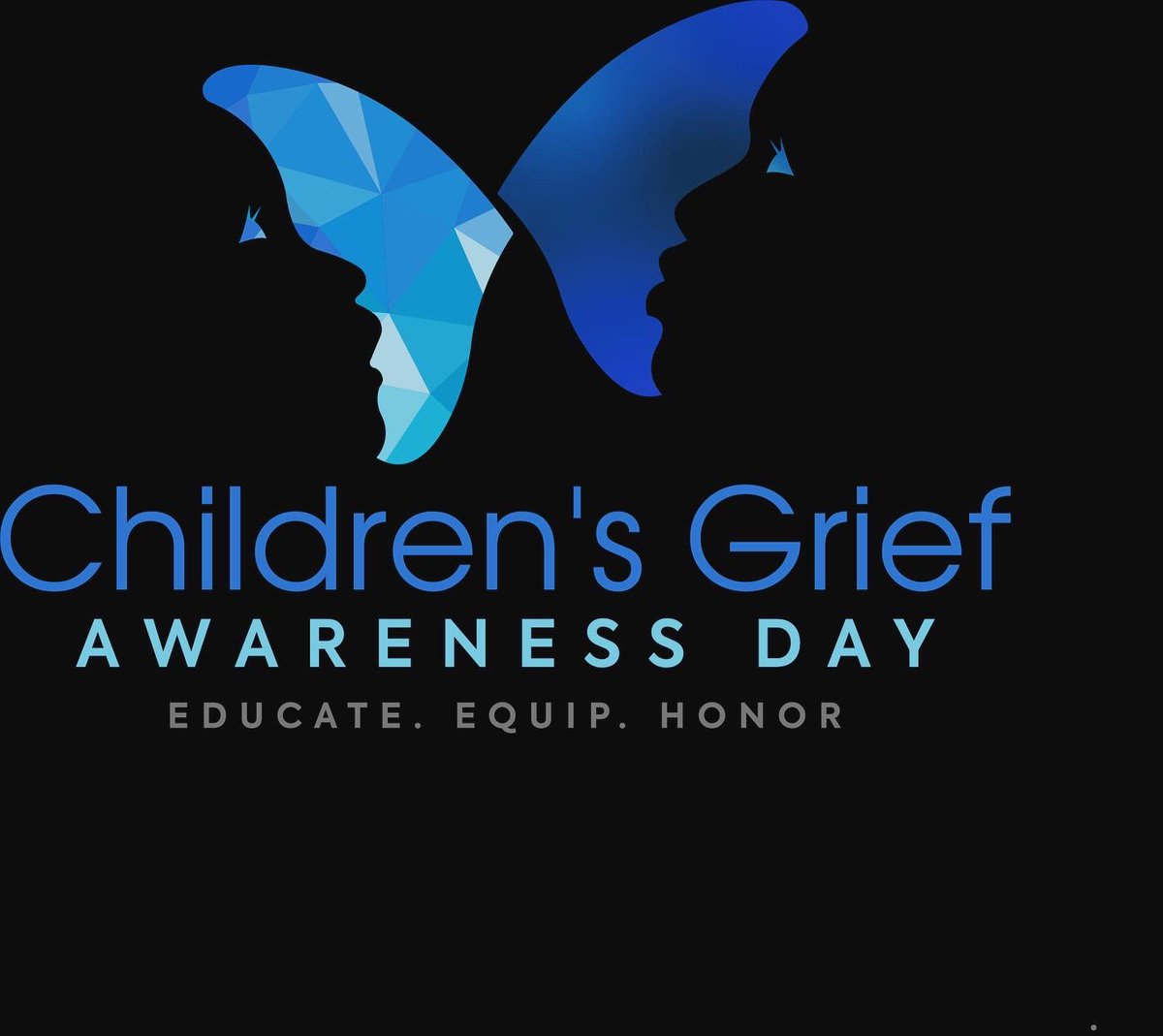 kismetDreams_'s tweet photo. #repost
It’s #ChildrensGriefAwarenessDay ! 🦋 I wear blue for the babies who have suffered the death of a loved one. I also wear blue for myself, who endured the loss of my mom when I was 4.💙 |#SocialWorkersWhy #FutureMSW #ChildrensGriefAwarenessMonth https://t.co/2xtSSUP8iq