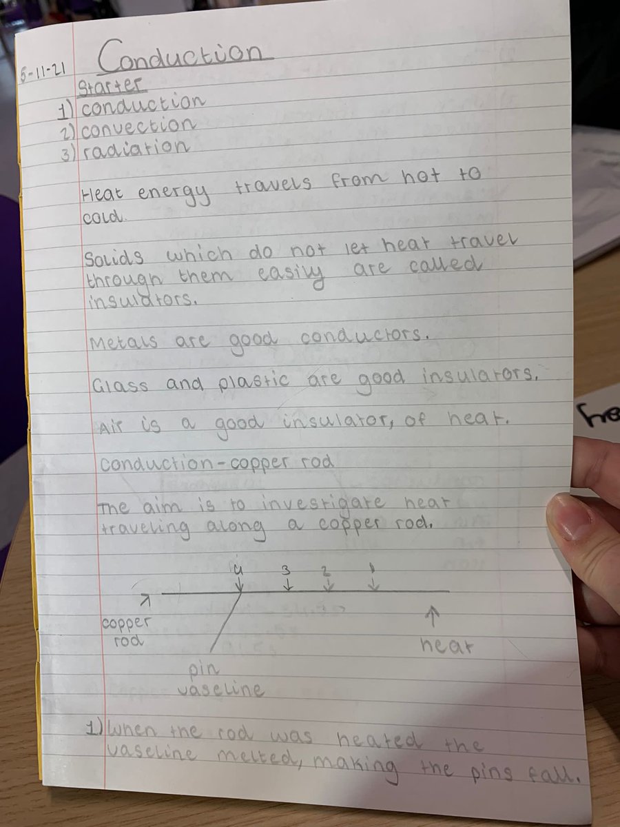 18/11/21
We had lots of reasons to celebrate this proud Thursday! Neat area work, excellent English stories and poems in S1/2 and multiple pupils in S4/5/6 who have received excellent scores on their history and philosophy essays! Well done everyone! @LossieHigh