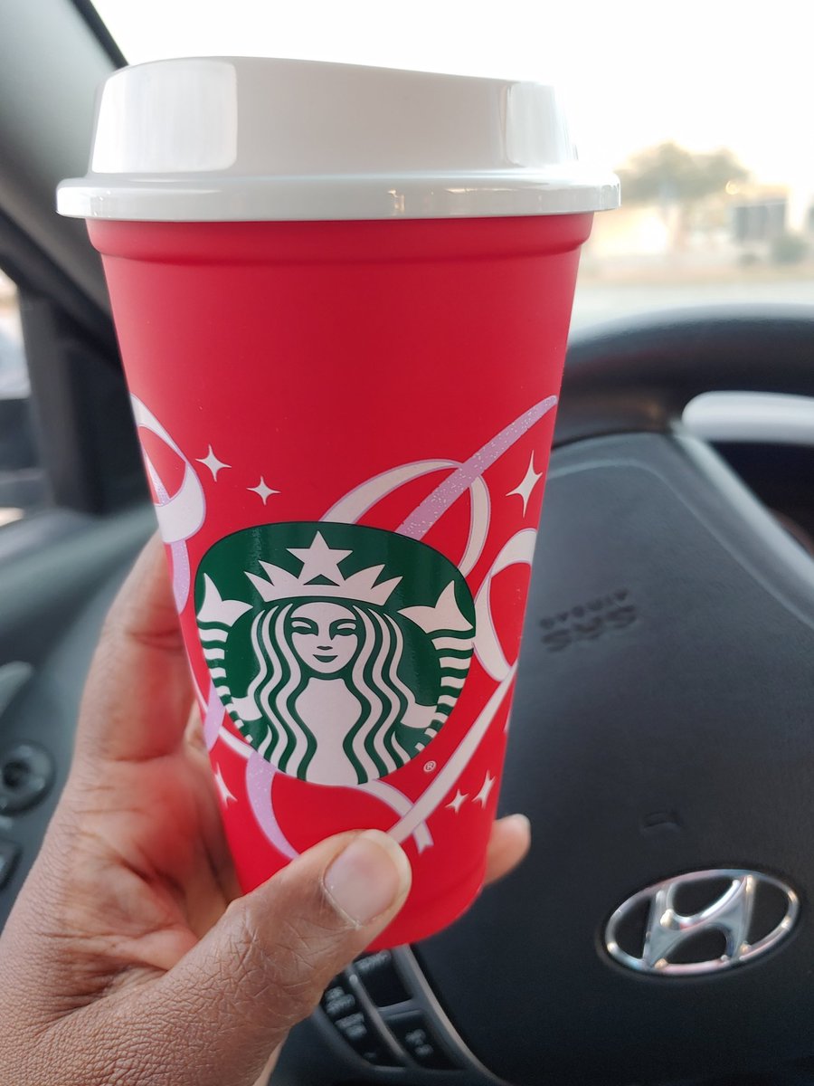 kendrajwrites's tweet photo. It's @Starbucks #RedCupDay if you're a collector! I'm trying the Apple Crisp Macchiato with oat milk. π
#holidaytime #holidaythings #amwriting https://t.co/DD921nTVZx