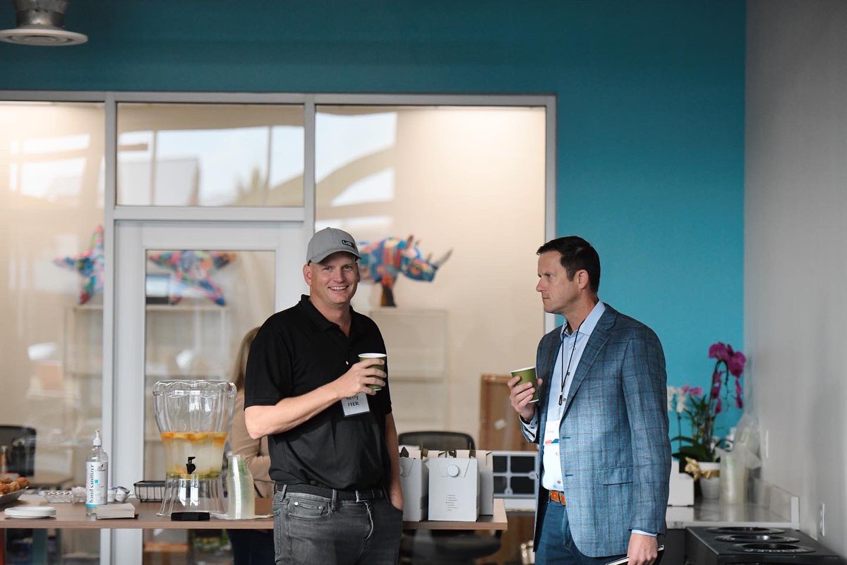 the link tweet media