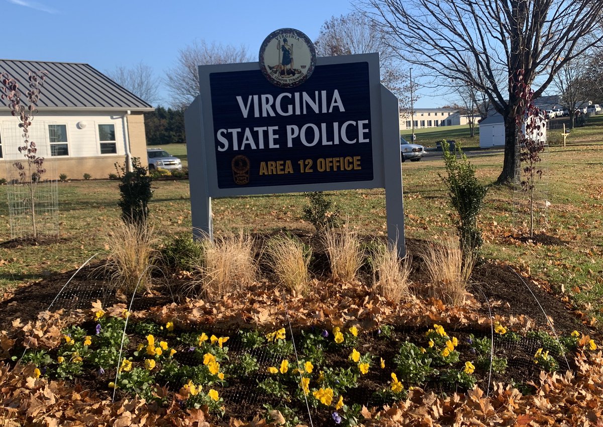 CTE4Life1's tweet photo. @MeaghanBrill @VSPPIO @FauquierHS_FFA 
Fauquier High School FFA and the Virginia State Police continue their partnership - making winter look good! https://t.co/jvNnYRzQzb