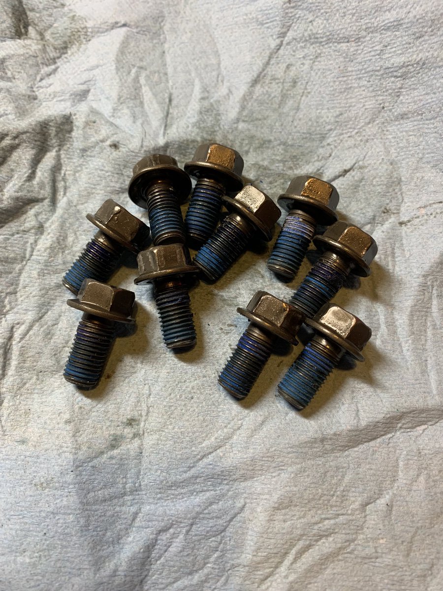 xxbitccch's tweet photo. オープンデフ届いたからロックライト組んだ〜

ネジロックまじで硬くてマキタの18vじゃ全く歯が立たなかったけど、俺のパワーで押し勝った😂w

バックラッシュは明日やろ〜 https://t.co/EBRFilqIh3
