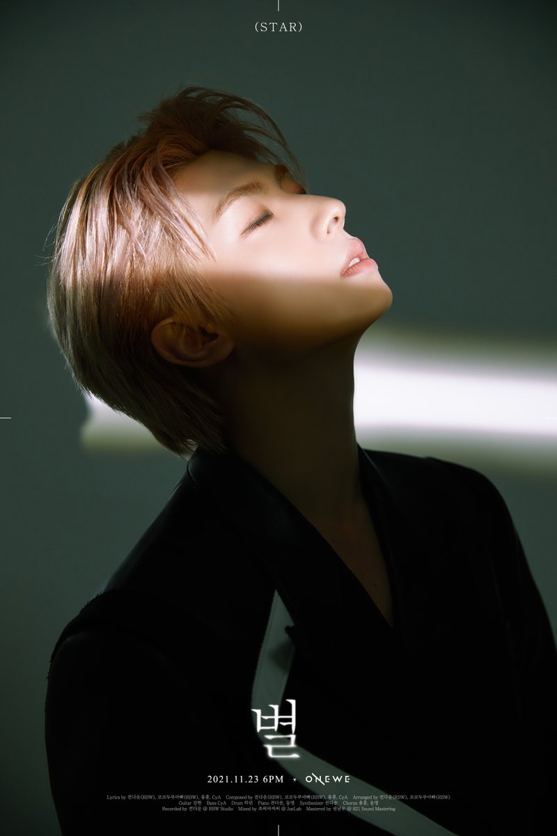 official_ONEWE's tweet photo. [#ONEWE] 

ONEWE '별 (STAR)' 
 
2021.11.23 6PM RELEASE✔ 

🔹 SOLO CONCEPT PHOTO 🔹 

▪ YONG HOON ▪
▪ KANG HYUN ▪
▪ HA RIN ▪

#원위 #용훈 #강현 #하린 #별 #STAR https://t.co/IjBrXlY0Zn