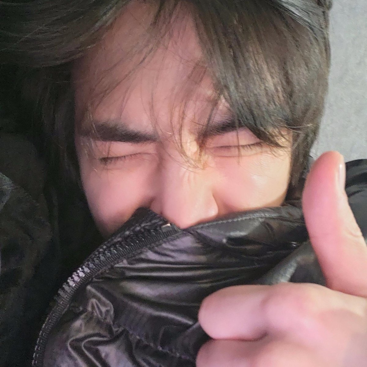 YHOONLOOKS's tweet photo. ˃̵ㅡ˂̵ https://t.co/BRc5AgWA9i
