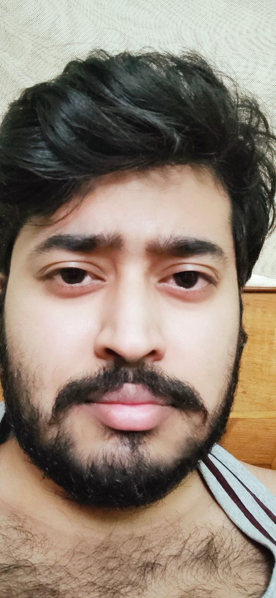 Subhrajyotiidas's tweet photo. Messy me on the bed after lonely emotional moments...
Felt like sharing the actual me without any filters after a long time...
Plz don't judge🙏🏻🥺😢🤦🏻♂️
#MessyMe #selfie #emotionalmoments #SelfieTwitter https://t.co/GzW7FcJ97u