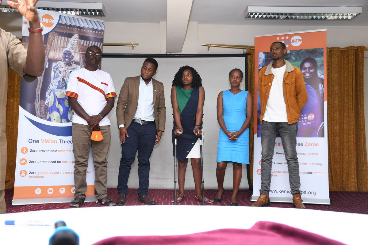UNFPAKen's tweet photo. Change of baton by the leadership of the @panelunfpa. Election of another motivated and visionary crop of young persons to contribute to #1Vision3Zeros. #UNFPAYAP2021KE https://t.co/TBYfnpfUGx
