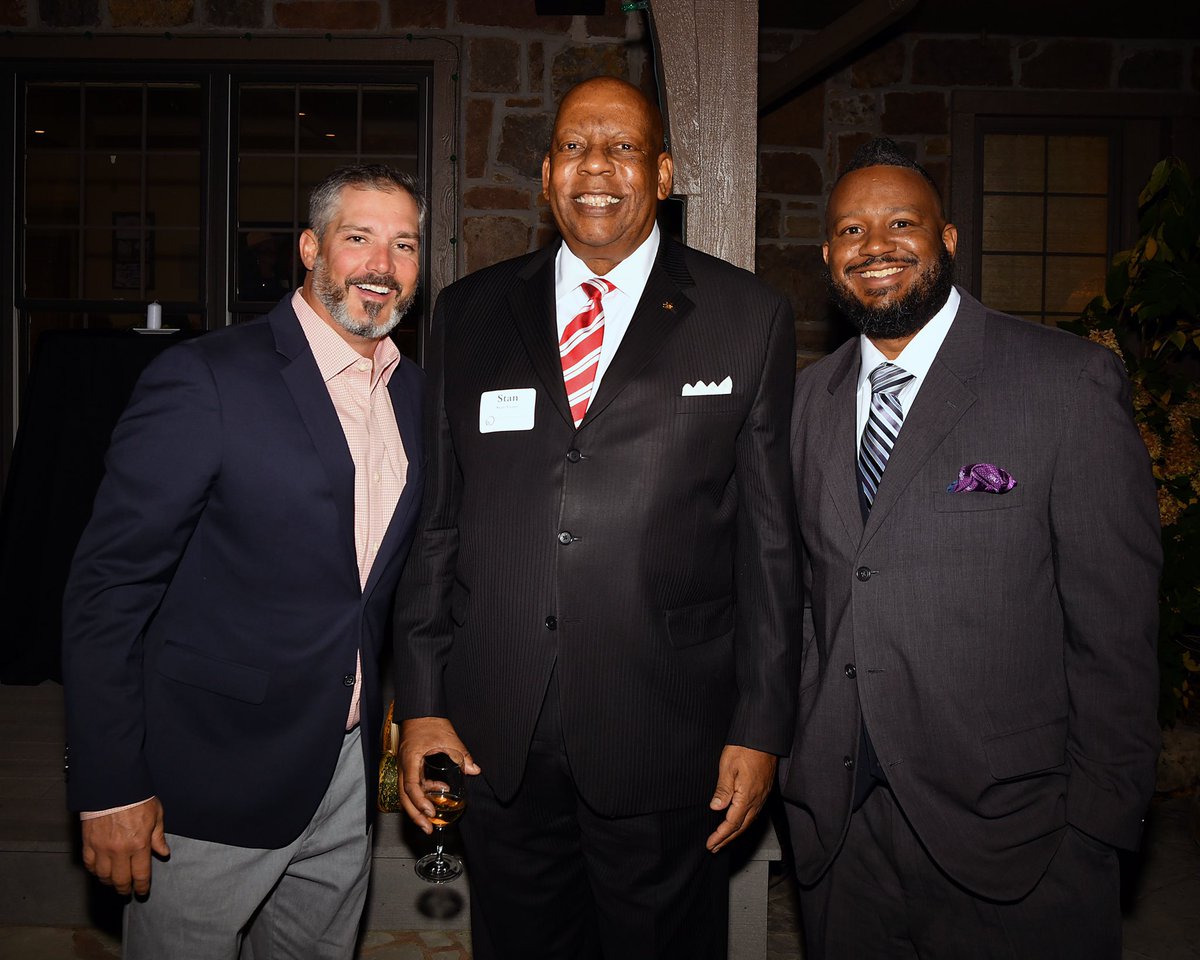 OklahomaHoF's tweet photo. Last night, the #OHOF Honorees, board members and invited guests enjoyed conversation and food at our annual cocktail event kicking off the induction festivities. Thank you 2021 Honoree Paula Marshall for welcoming us into your home and a wonderful evening. #OHOFclassof2021 https://t.co/x3LcwKvI42