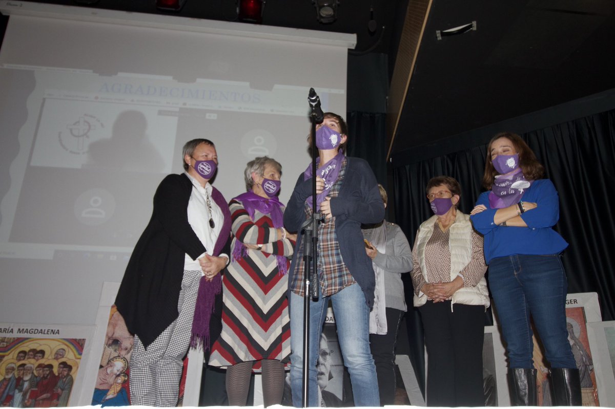 EntreBorromeos's tweet photo. En la fiesta #Alandar se entrega el merecido #premioAlandar21 a la @RevueltaMujeres
Un privilegio y una necesidad para toda la Iglesia, hombres y mujeres,
@Confepiscopal qué dicen? https://t.co/39n9O6L0k2