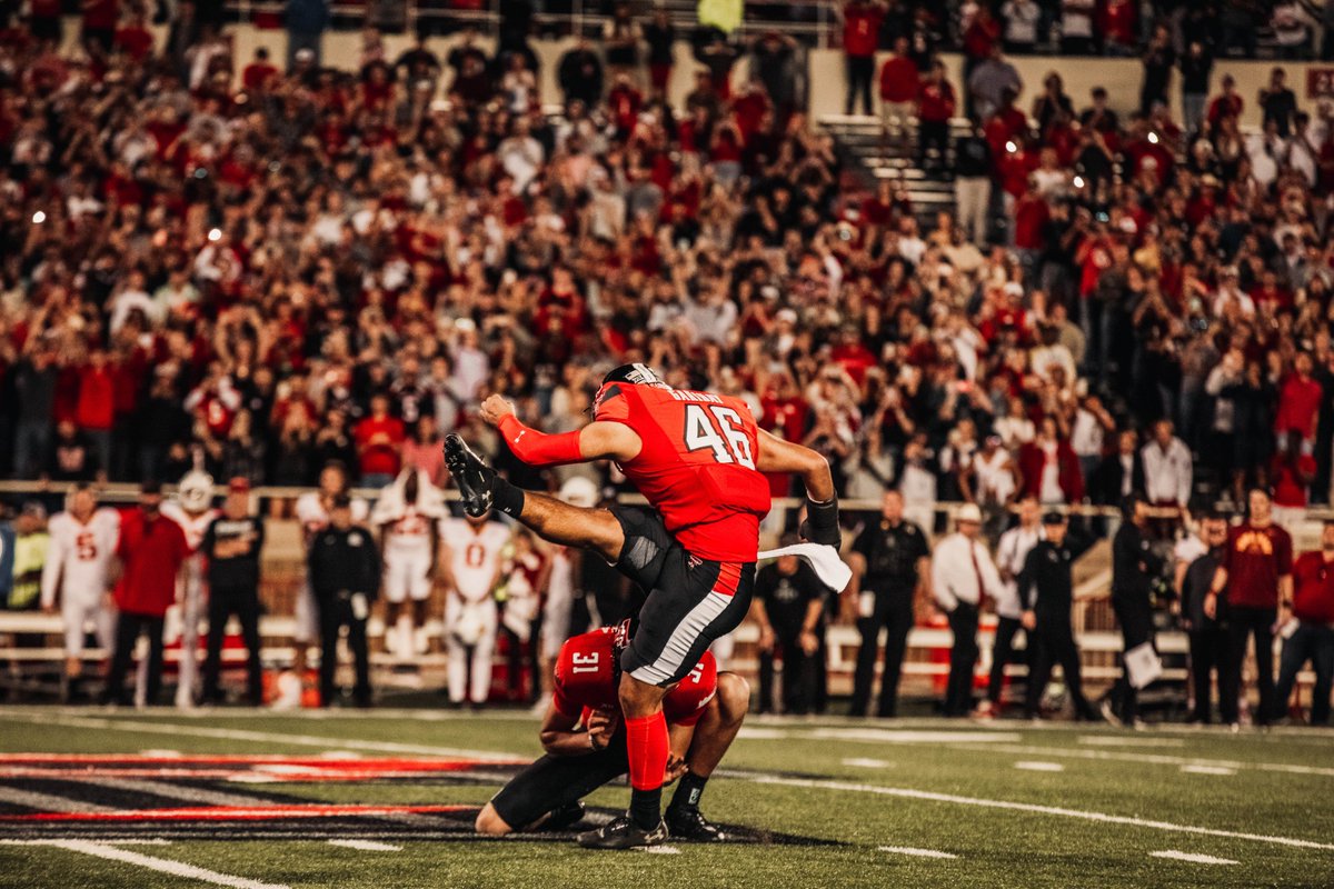 Upon further review...

<a href="/jon_garibay9/">Jonathan Garibay</a>'s 62-yarder set a record for the longest game-winning field goal in 𝐅𝐁𝐒 𝐡𝐢𝐬𝐭𝐨𝐫𝐲‼️