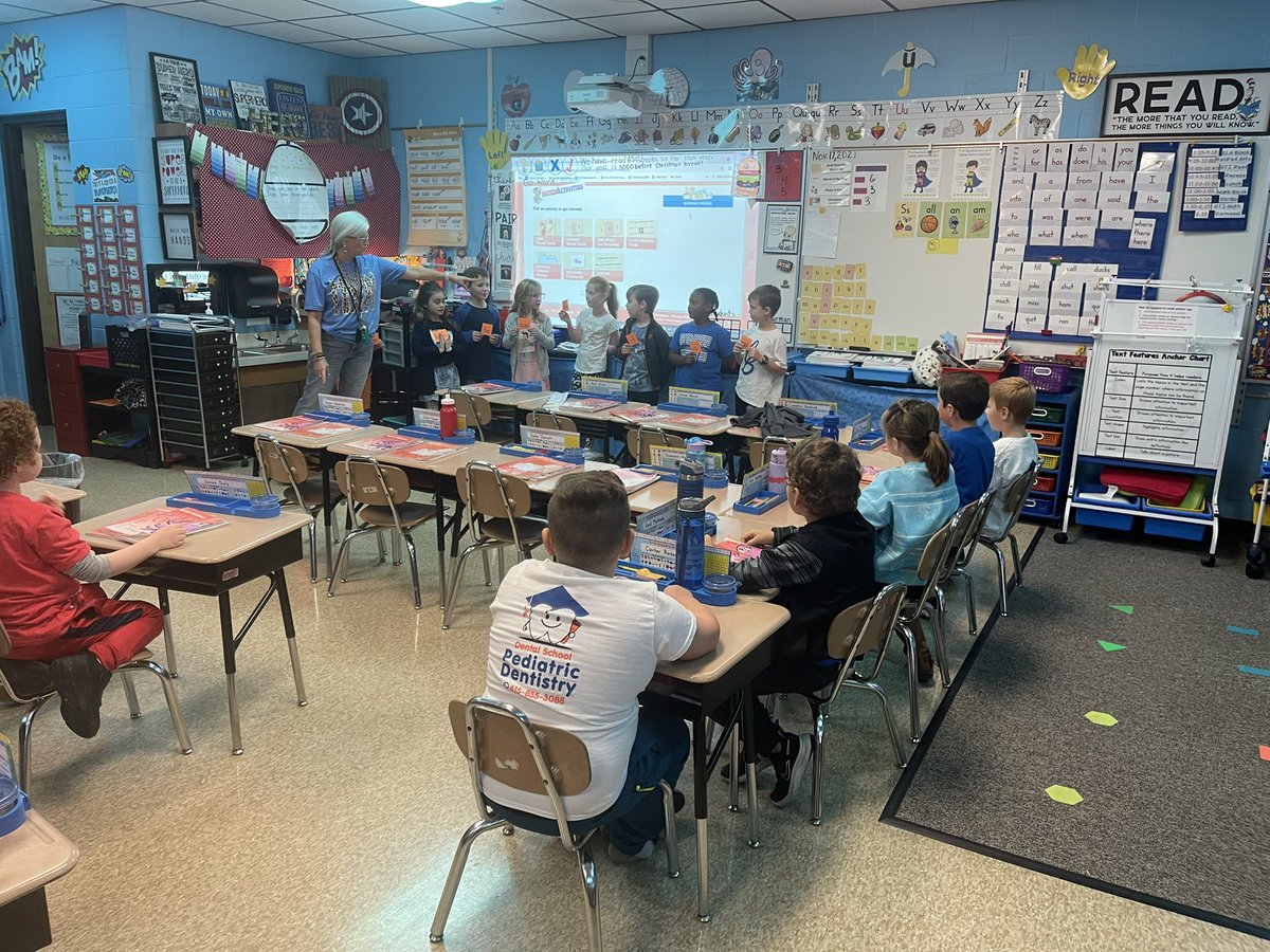 Jennifer Durbin (@jdurbin2020) on Twitter photo Decoding, comprehension, & fluency with movement #cutapartsentences #makeitfun #ROCvision @trenadyf <a href="/CindyThurman615/">Cindy Thurman</a> Decoding, comprehension, & fluency with movement #cutapartsentences #makeitfun #ROCvision @trenadyf <a href="/CindyThurman615/">Cindy Thurman</a>