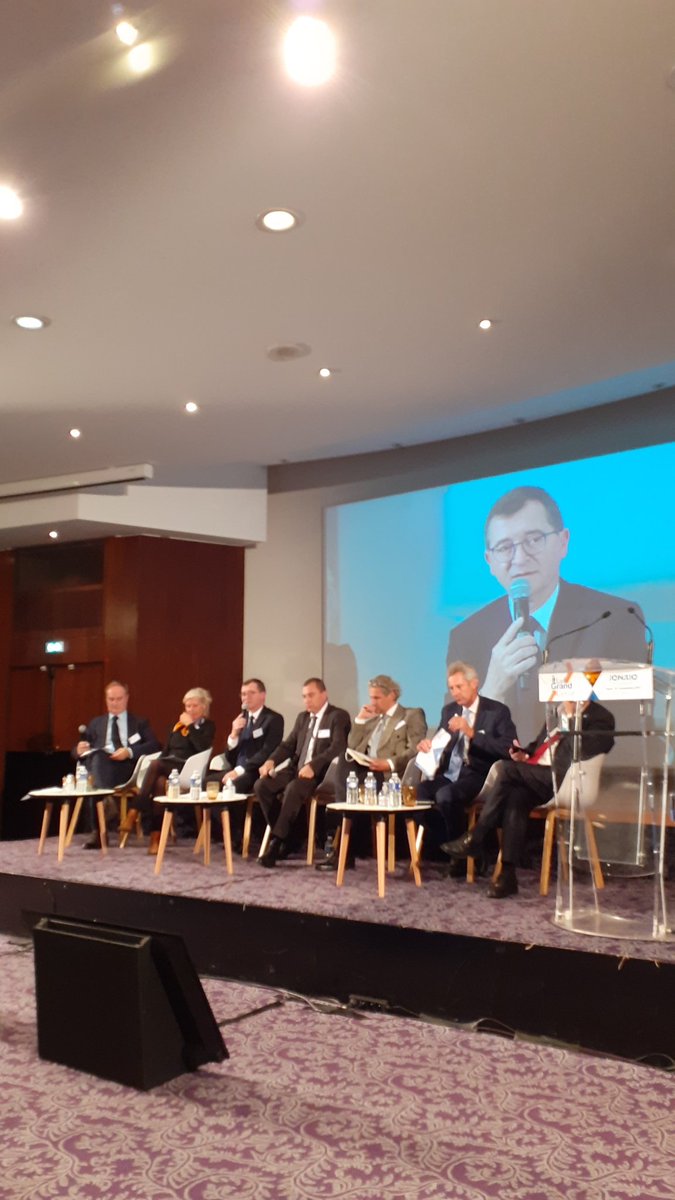 Prefon_Asso's tweet photo. 🎤👥 Le Grand Débat JONXIO |
La Commission Compléments et suppléments de retraite de JONXIO animée par C CARREGA fait des propositions innovantes d'aménagement des retraites supplémentaires #jonxiolegranddebat #jonxio #prefon
#prefonassociation #securitedefense #fonctionpublique https://t.co/gzQ32ekn3E