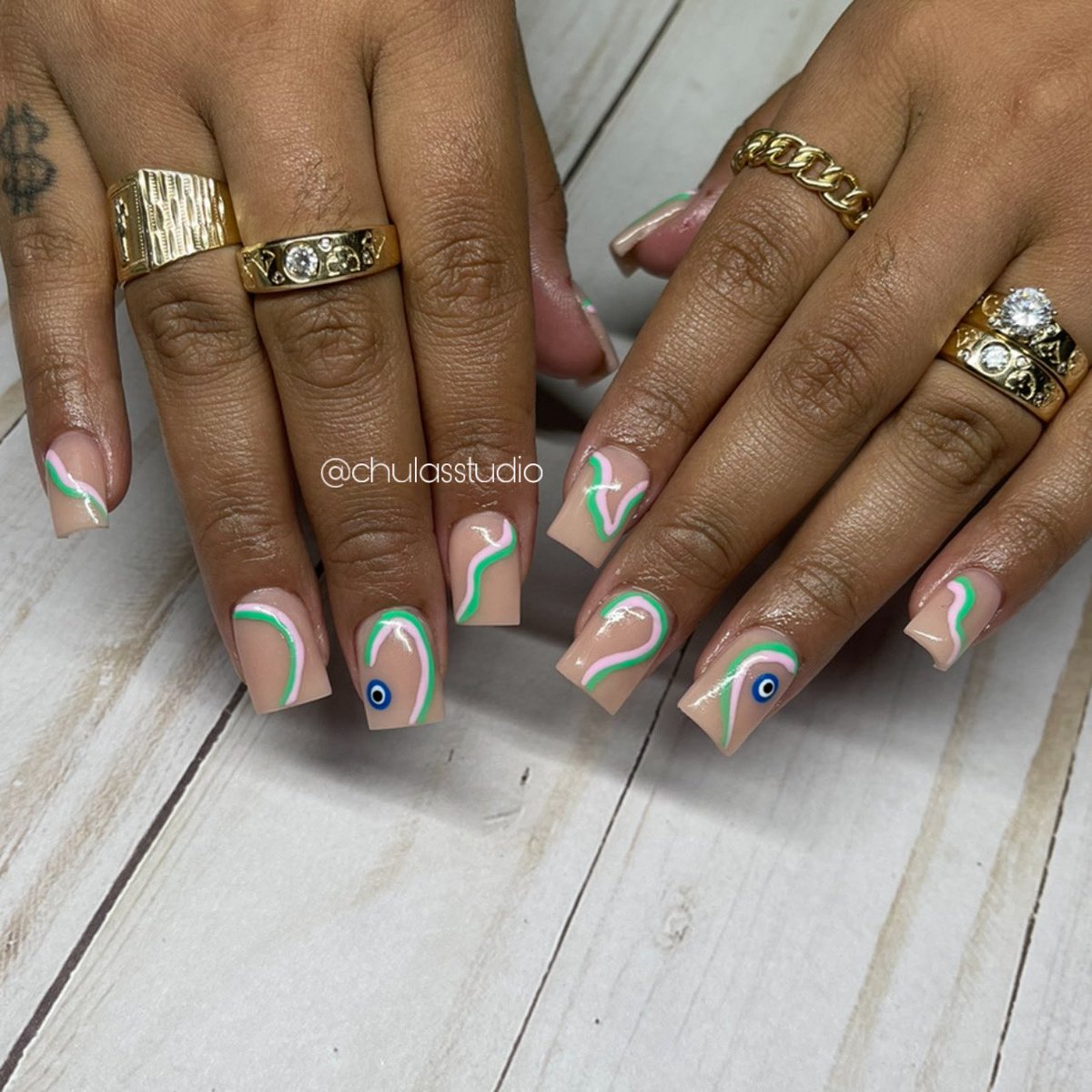 kushmamasita's tweet photo. ✨DM for Nail Appointments
instagram: @chulasstudio 🌸
facebook: Chula’s Studio 💻
📍Winston-Salem, NC
.
.
.
.
.
.
#winstonsalemmua #abstractnailart #brownnails #winstonsalemnailtech #chulasstudio #winstonnails #ncnails #instagramnails #gboronails #nailart #allacrylic https://t.co/YMfTXpfnmB