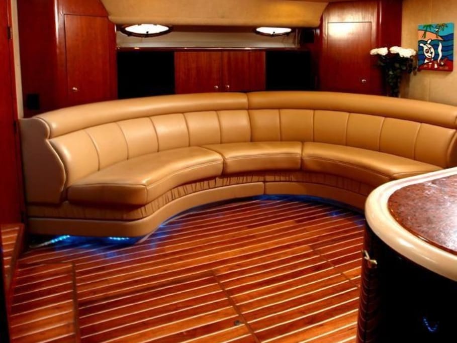 305waves's tweet photo. Like the boat`s name says we always need a "Therapy" and you can have that in this 45ft
.
.
.
#305waves #yacht #miamirides #sealover #family #friends #miamiboatrentals #charters #renta #rentaboatmiami #boatrentals #miamistadium #haulovernudebeach #sandbarmiami https://t.co/2lILBTnKZp