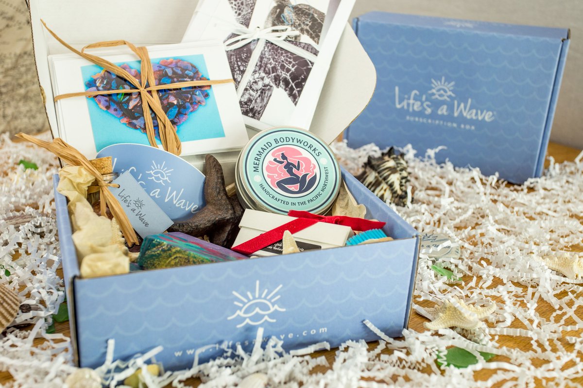 Plain cardboard boxes? 🏖️ Beach please, you can get custom printed boxes like this one from <a href="/LIFESAWAVE1/">LIFE’S A WAVE Subscription BOX</a>! 🐚 Check out all this sub box for beach lovers! 

#iboxup #custombox #savetheoceans #subscriptionbox #cratejoy #cratejoymarketplace <a href="/cratejoy/">Cratejoy</a> <a href="/cratejoybiz/">Cratejoy Business</a>