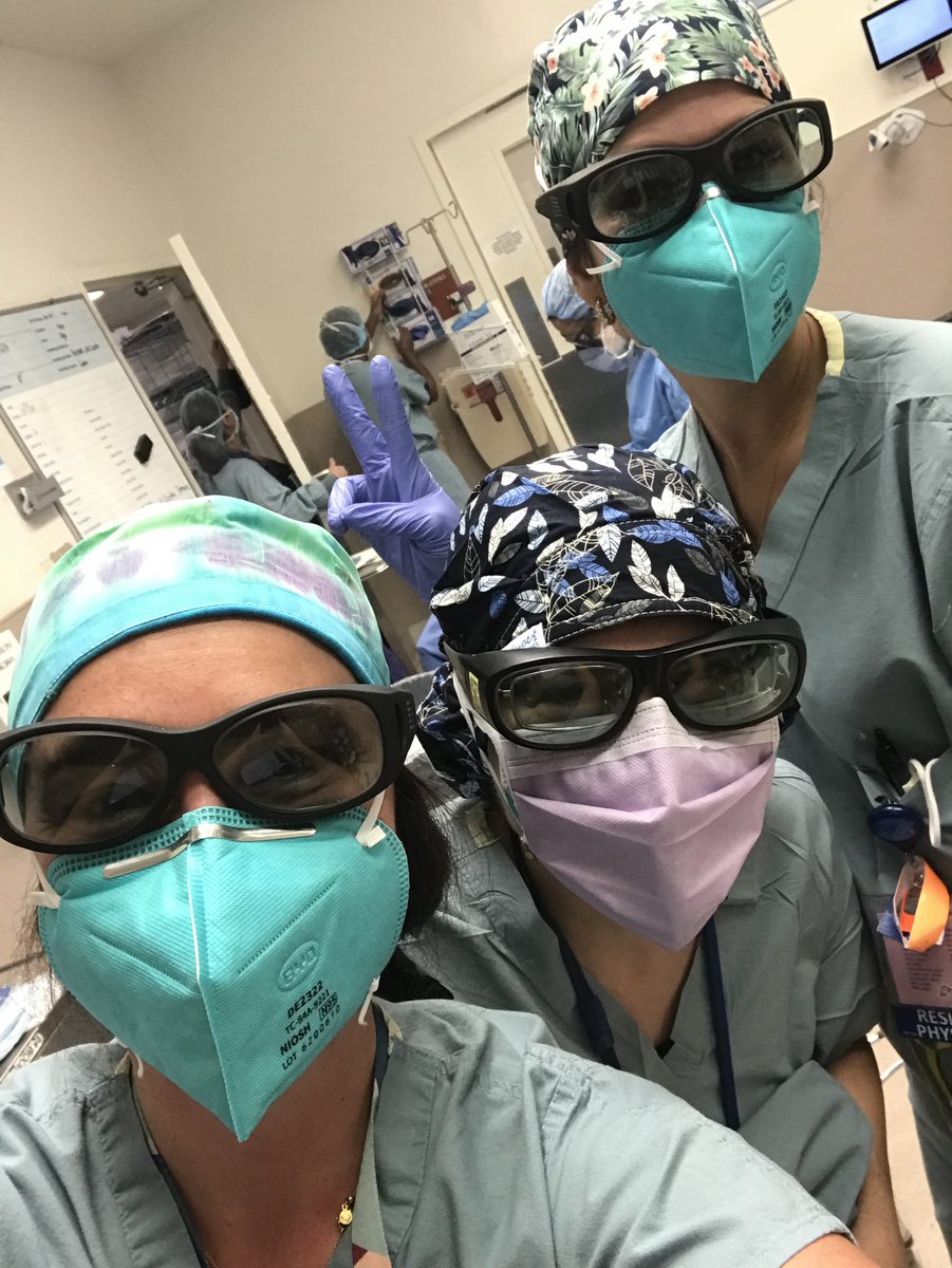 ucirvineobgyn's tweet photo. Gyn team looking stylish in the OR! ✌🏽#obgyntwitter #obgyn https://t.co/8qFKnbkXip