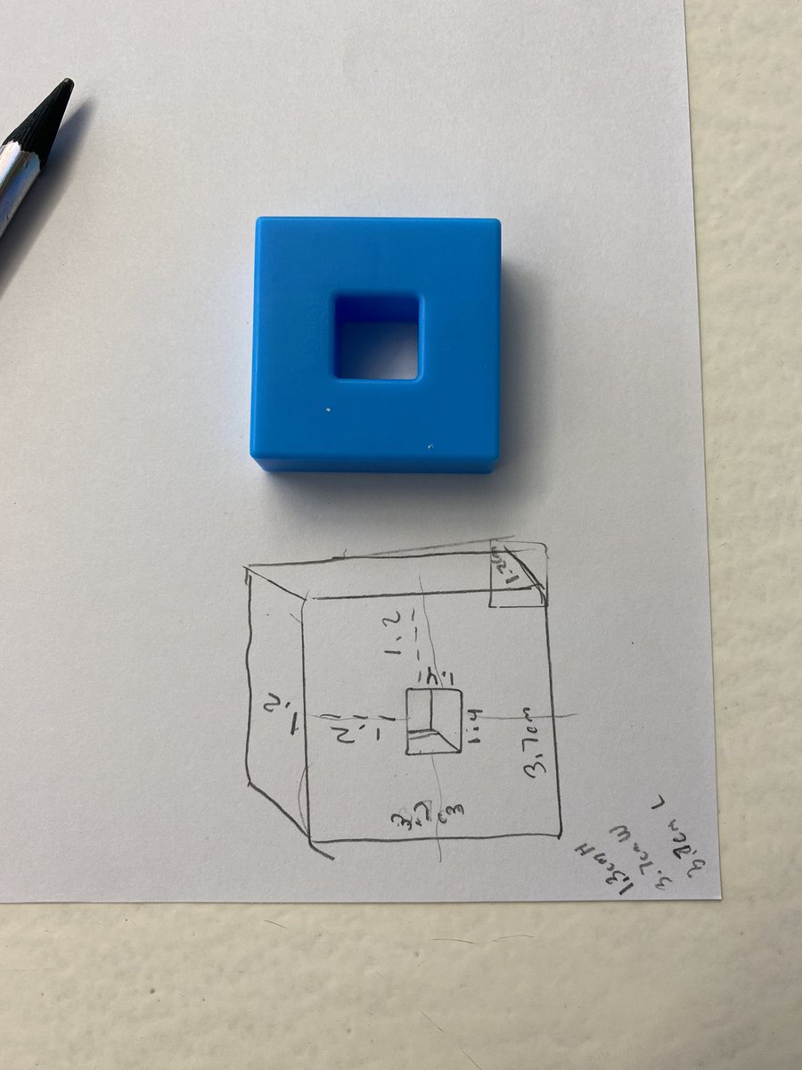 rchlmc's tweet image. 3D printing club design challenge: replicate a puzzle piece to exact measurements and design in Tinkercad #gcslibrariesengage @NGMSNighthawks @ElliskKaren