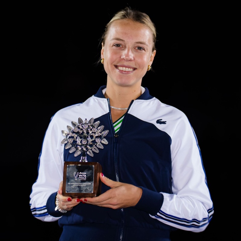 WTA's tweet photo. "I was just so happy to qualify here and to make it to the finals. It feels incredible. Very proud of what I've achieved in the second half of the season."

Anett Kontaveit has her eyes set for 2022 👇