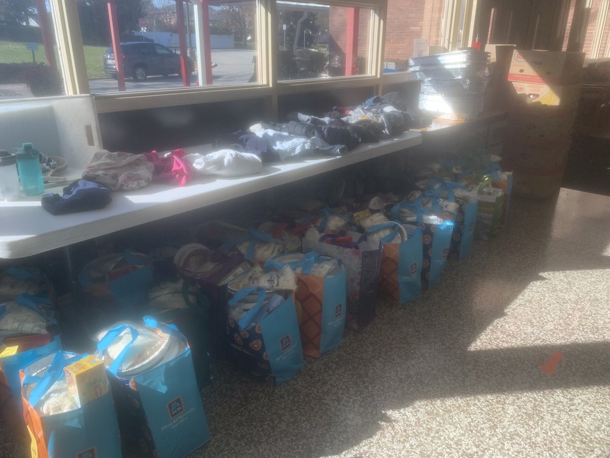 JohnnycakeElem (@johnnycakeelem) on Twitter photo Thank You <a href="/BaltHungerProj/">BaltHungerProject</a> for providing meals for 38 JES families. We appreciate the support of our community!! Thank You <a href="/BaltHungerProj/">BaltHungerProject</a> for providing meals for 38 JES families. We appreciate the support of our community!!
