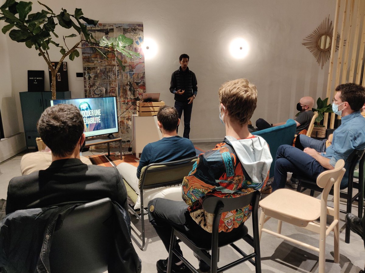 nice open source tweet media