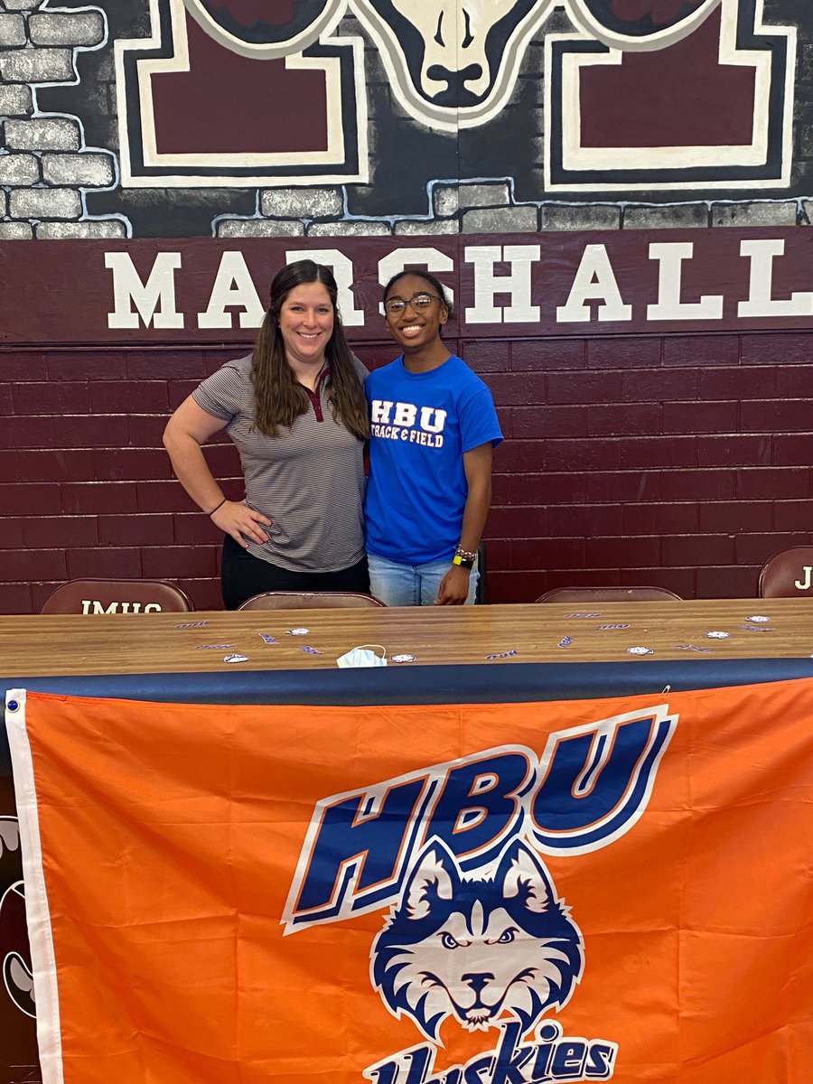 MrsCoachMojica's tweet image. Words cannot describe how proud I am of @bri_hinds! She is an amazing athlete, an outstanding student &amp;amp; an even better person. Her work ethic &amp;amp; drive are undeniably the best. Thank you for allowing me to coach you &amp;amp; trusting me in the process! 🎉🐏👟 #RamPride #Division1Athlete