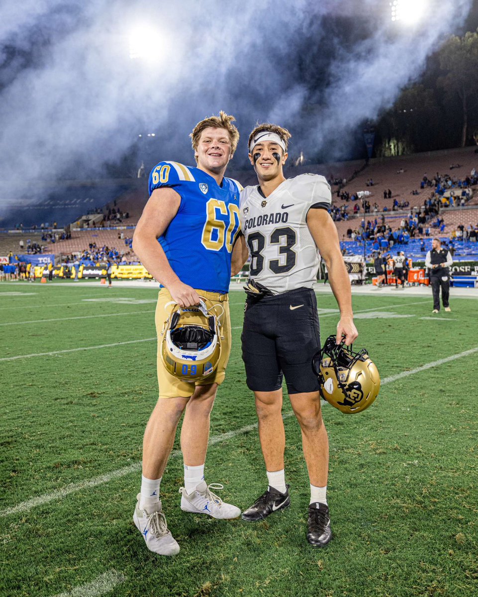 Two SF kids doin it on the biggest stage at the four year level!  Fabulous ambassadors for SI Cats football <a href="/SIscores/">SI Scores</a> and the city of SF!@beaugardner415 <a href="/MikeyMHarrison/">Michael Harrison</a>
