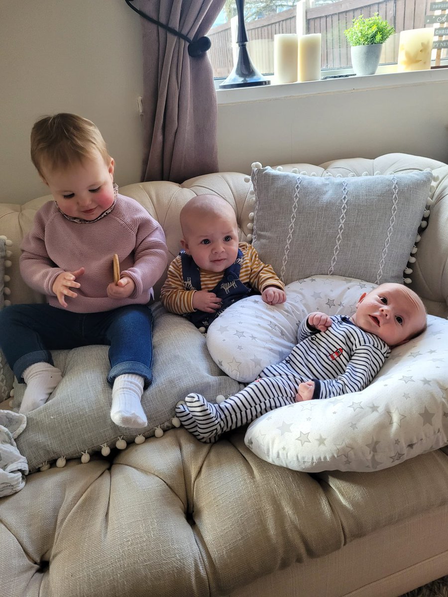 The flow babies <a href="/emmamakins/">Emma Makins</a> Molly, Jack &amp; Grayson ❤️