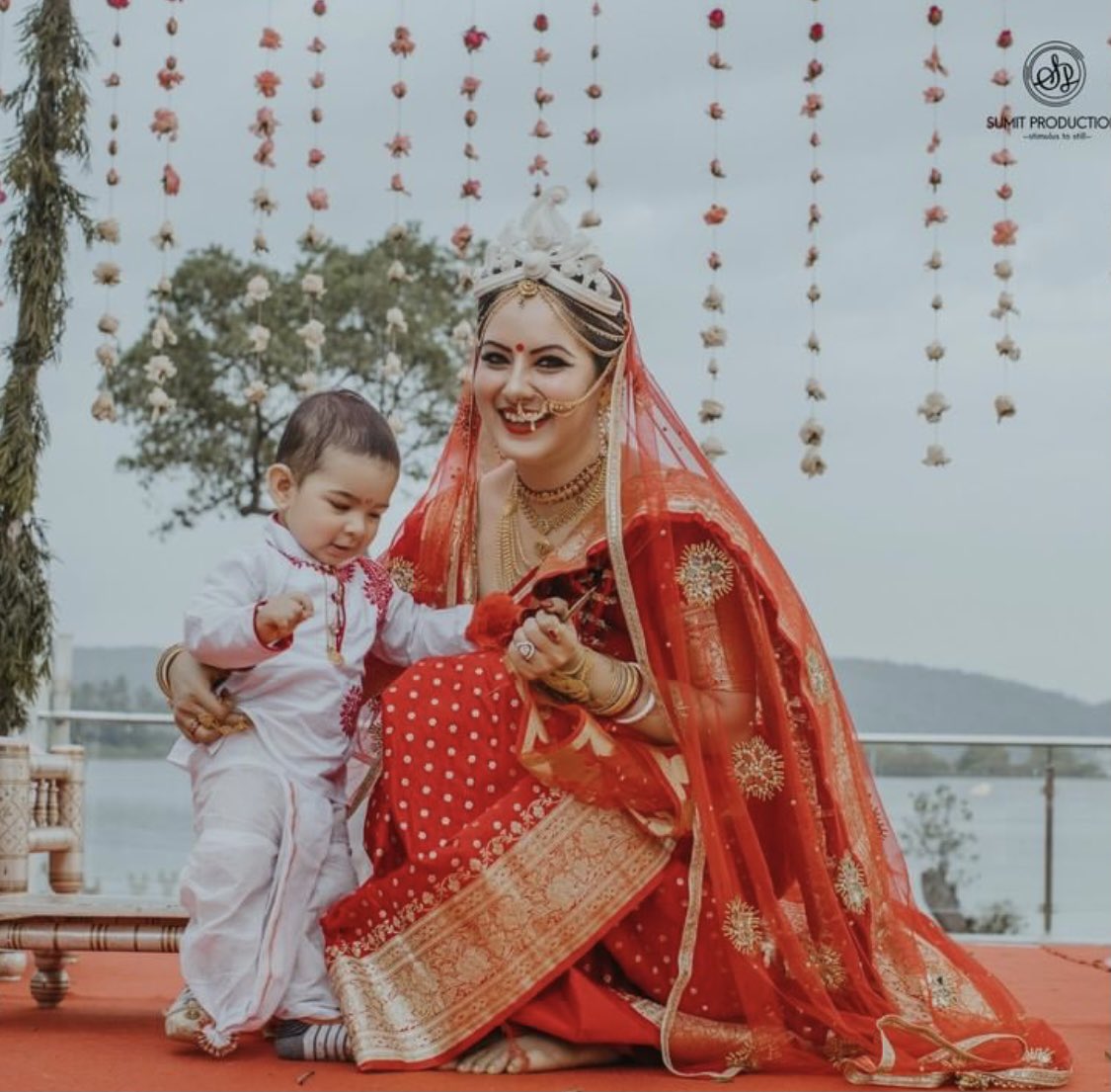 PuneTimesOnline's tweet photo. Some precious moments from #PujaBanerjee and #KunalVerma’s traditional #Bengali style wedding in #Goa
#PujaKunalWedding #Krishiv #tvstars #goawedding #bengaliwedding https://t.co/8Wr4BQxePO