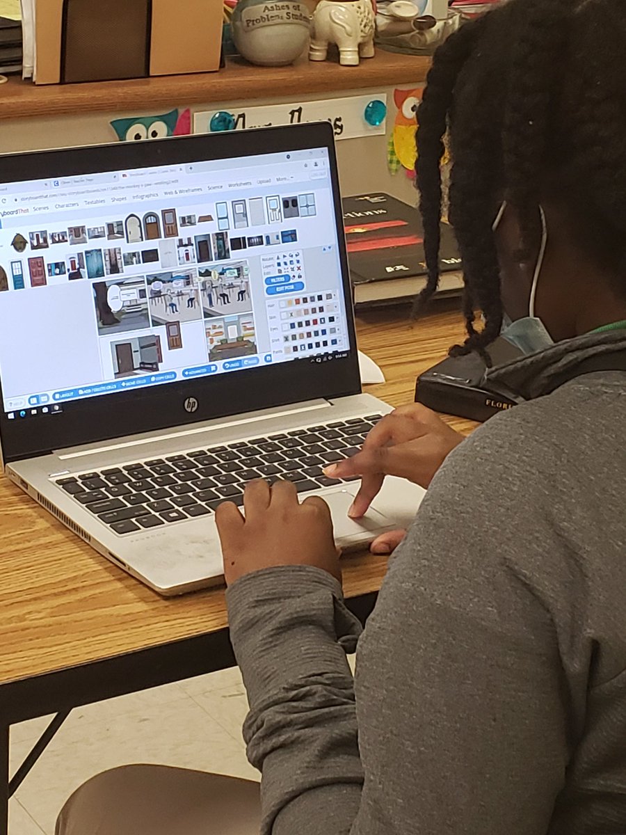 CmsReyes's tweet photo. @CorkscrewMiddle Eighth graders getting their graphic designer's caps on❣ Recreating The Monkey's Paw story🧟♂️ #collegeand careerreadiness #owningtheirlearning https://t.co/FxFUn9suaH