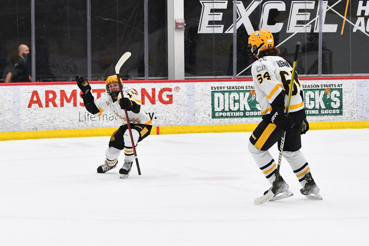 PghPensElite's tweet photo. 14U are heading to Rhode Island this weekend for #NEPack showcase. All games available @LiveBarn.
Schedule: https://t.co/bvJFwx6aBO
#PensElite | #LetsGoPens https://t.co/7rQPlbVvPw