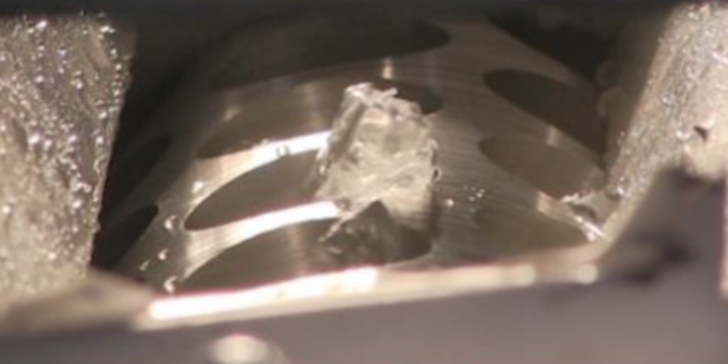 CoulsonIceblast's tweet photo. #Dryiceblasting isn't environmentally friendly due to its creation and disposal.
#Dustlessblasting isn't safe because the silica crystals splinters can cause scarring of the lungs.
#Sandblasting doesn't have a superior cleaning power, it just damages the surface.
#coulsoniceblast https://t.co/ZWEkeQevlc