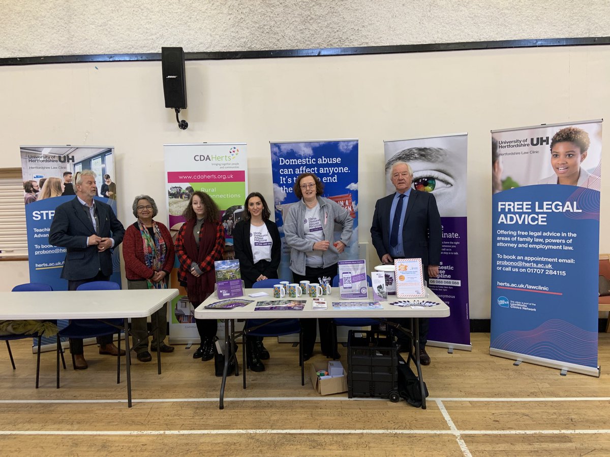 ajtlegal's tweet photo. Lovely photo from @UH_HLS @HertsLawClinic #CommunityMobileAdviceClinic launch in #Cottered with @cdaherts #HertsDomesticAbuseHelpline https://t.co/Sja0Fugi4q