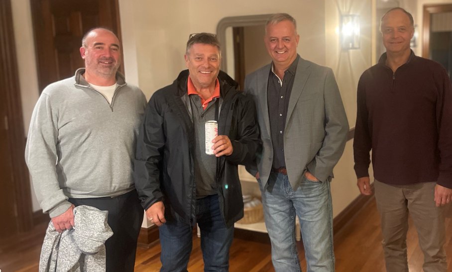 StolkLTD's tweet photo. #Construction through Collaboration! Cheers to the first meeting of the Ontario Builder’s Roundtable.

We are so happy to be able to get together with some of our fellow #ButlerBuilders from #Ontario, to discuss everything going on in the construction industry today! 

#Niagara https://t.co/gjL8a5AmDy