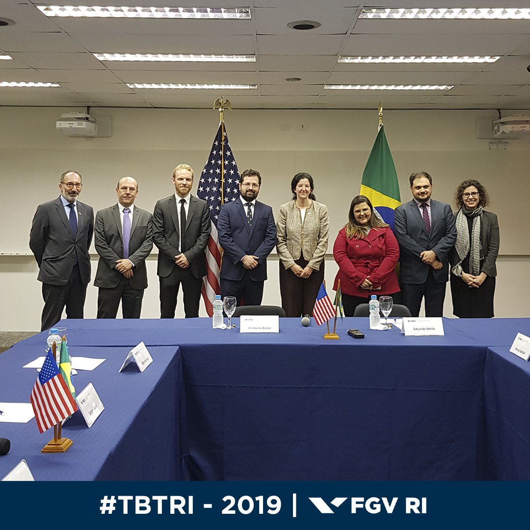 FGVRI's tweet photo. #TBTRI: Em 2019, a FGV RI recebeu a Secretária-Adjunta de Estado dos Estados Unidos para Assuntos do Ocidente, Kimberly Breier. A conversa envolveu temas como o futuro das relações entre Estados Unidos e América Latina e as parcerias comerciais e de política externa com o Brasil. https://t.co/4RobR9tntb
