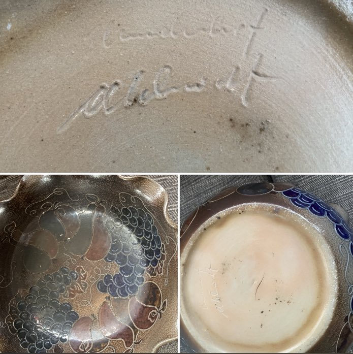 #antiques #collectible people help me with this? What is it and by who? Thanks