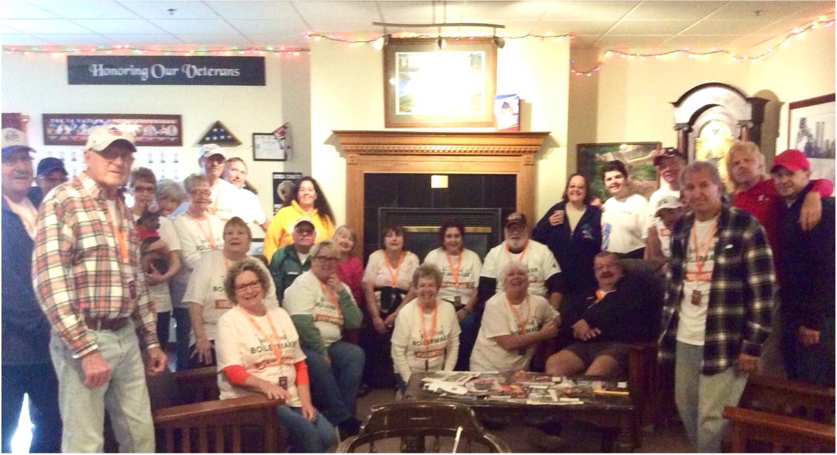 Boilermaker15K's tweet photo. This Week's @The_FGI Volunteer Spotlight is the Elks Club Water Station! They started in 2016 with about 12 volunteers and have grown to around 40! Thank you for all of your support!
#Boilermaker15K #Morethanarace #Volunteers #Run315 https://t.co/YtNsaFdJfJ