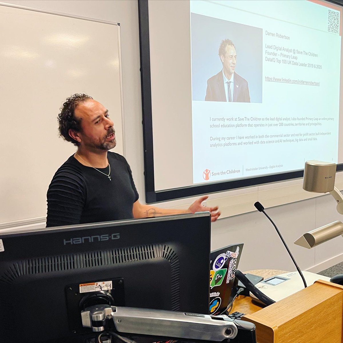pradvuow's tweet photo. Mr Darren Robertson- Lead Analyst at Save The Children spoke about the importance of evaluating social media, and how it should start before the campaign is published .
#branding #ngo #evaluation #pr #advertising #conversion #pradv #wearewestminster https://t.co/v203NROBaR