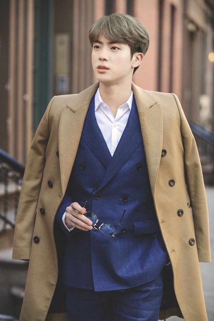 211118||معلومة✨

تجاوزت اغنية سوكجيني “yours”  الـ 11 مليـون ستريم عبر منصة السبوتيفاي 🤩🤯🔥🔥