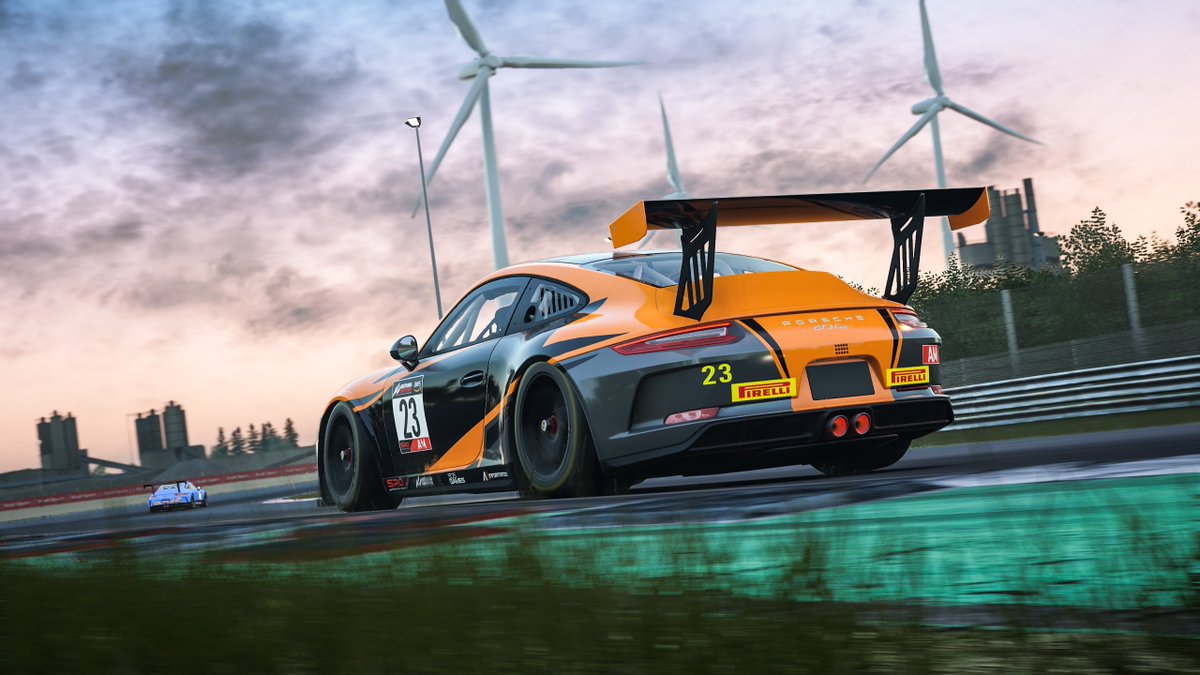 AVERAGE SHARPIE tweet media