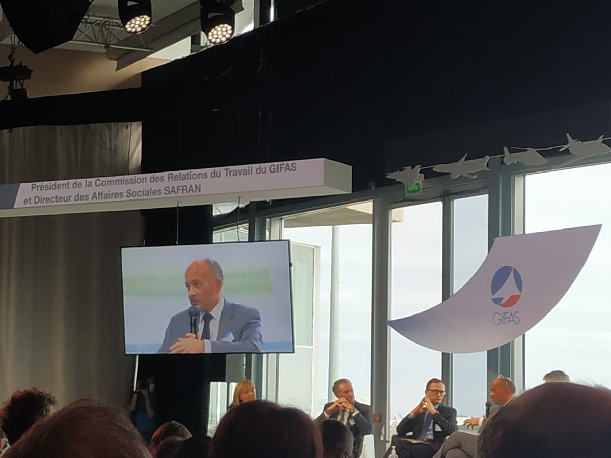 altytud's tweet photo. #ALTYTUD était à l'évènement #AeroRegions coorganisé par le @GifasOfficiel et @Regionsdefrance. À cette occasion, nous avons représenté la filière aéronautique régionale.

#RégionsDeFrance #Gifas #metiers #aéronautique #filière #hautsdefrance 

Avec CoreDux, Laroche, SOMEPIC https://t.co/OgDAsshPMG