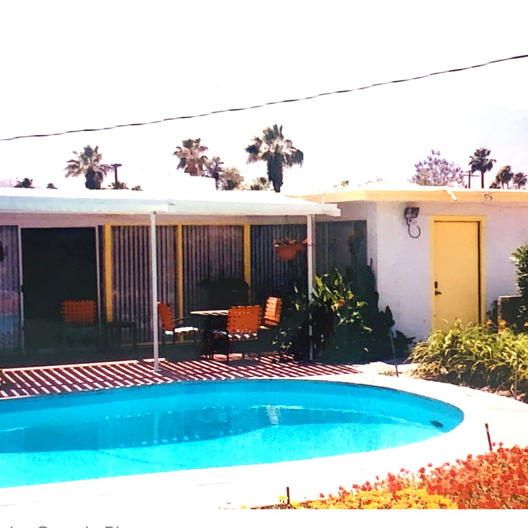 PlaimorParadise's tweet photo. #Throwbackthursday The original kidney shaped pool
#palmsprings
#palmspringsstyle
#midcentury
#midcenturydesign
#midcenturyhome
#midcenturysyle
#midcenturymodern
#sunmorestates https://t.co/bB5VbQklgz