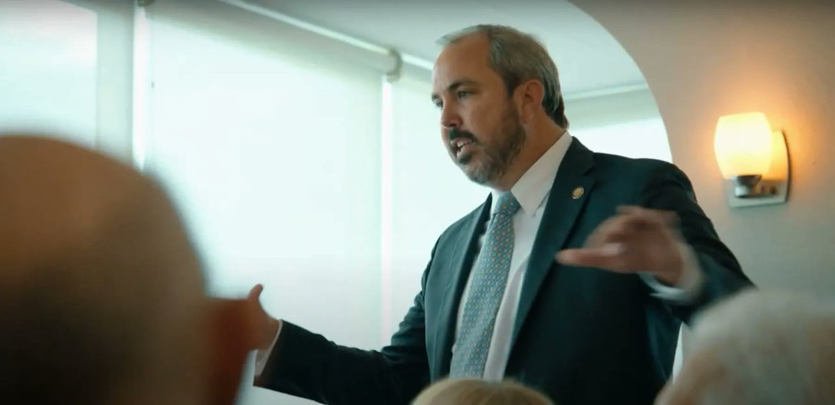 FilmFlorida's tweet photo. .@JoeGruters again seeks to revive Florida’s film industry #FlaPol

“The bill has great minimums for required spending and Floridians hired along with a minimum for veterans being part of the cast and crew.”

More at https://t.co/s5vIJig9cx https://t.co/hjgUZmeqou