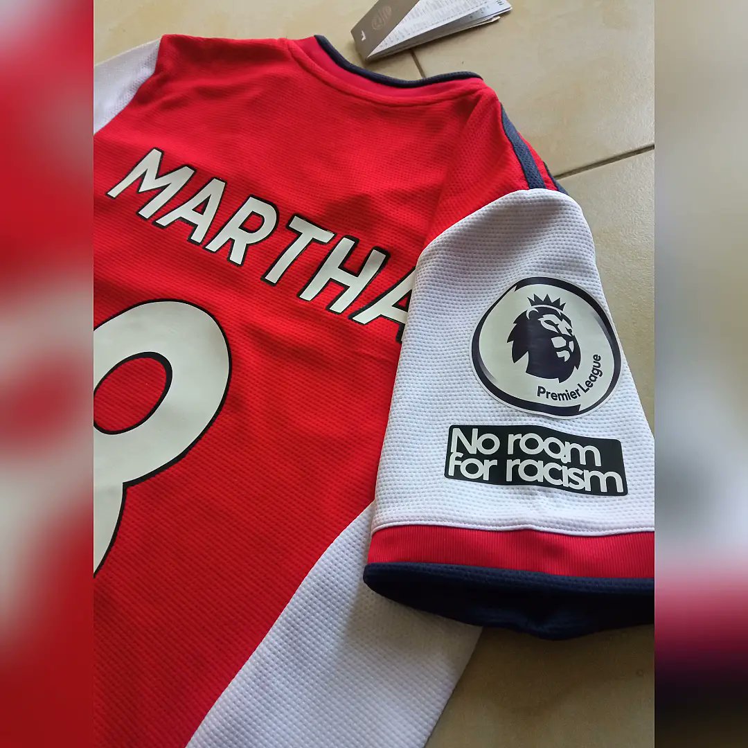 Jerseynet2's tweet photo. Arsenal home jersey now available in replica and original ♥️

Get yours on 0706700137 or call 0786935122 ☎️
.
.
.
.
#arsenal 
#arsenalfc 
#noroomforracism
#PremierLeague 
#adidas https://t.co/HfllcXk2CI