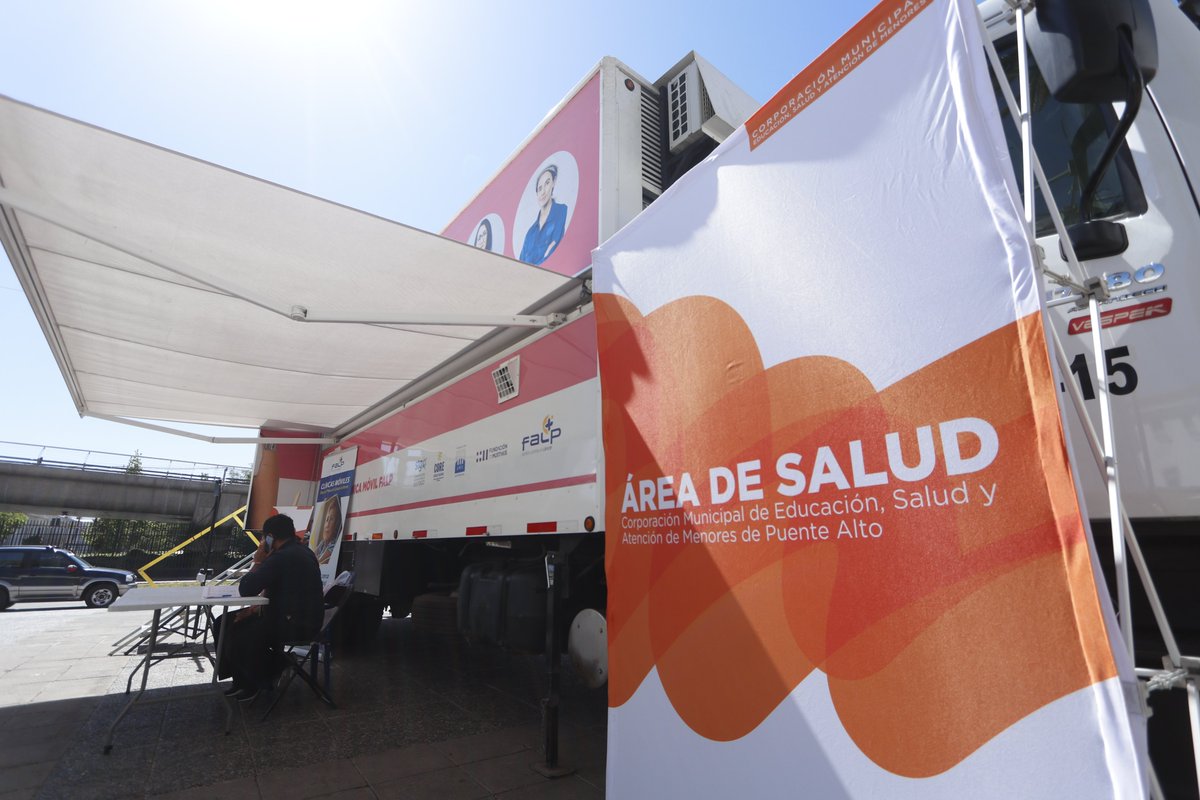 En Puente Alto creemos en una atención de salud oportuna y de calidad, por eso, junto a la Fundación Arturo López Pérez, realizamos un #OperativoPreventivoGratuito del #CáncerDeMama. Son decenas de puentealtinas quienes accedieron a este beneficio.