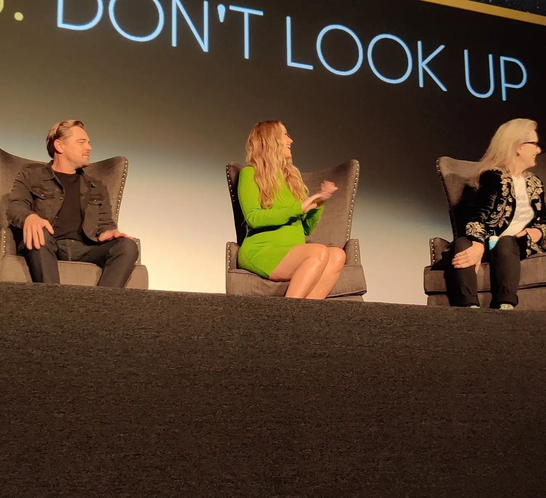 JLawrenceARG's tweet photo. 📸 Jennifer Lawrence, Meryl Streep y Leonardo DiCaprio ayer en los Angeles ❤️
#Baftascreening #DontLookUp
(vía divijamoh ig) https://t.co/vR5hyRmkV6